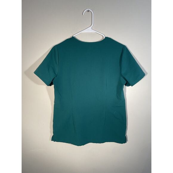 Lot of 2 Figs Technical Collection Women’s Small Short Sleeve V-Neck Shirts - Picture 9 of 9